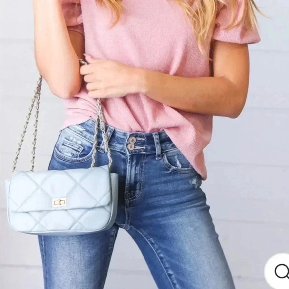 New Dusty Blue Rectangular Quilted Chain Strap Clasp Bag - Picture 2 of 8